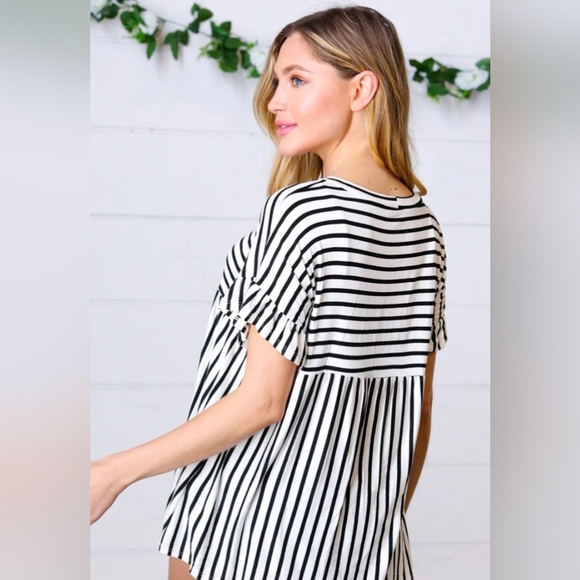IVORY BLACK STRIPE BELL SLEEVE TOP - Picture 2 of 2